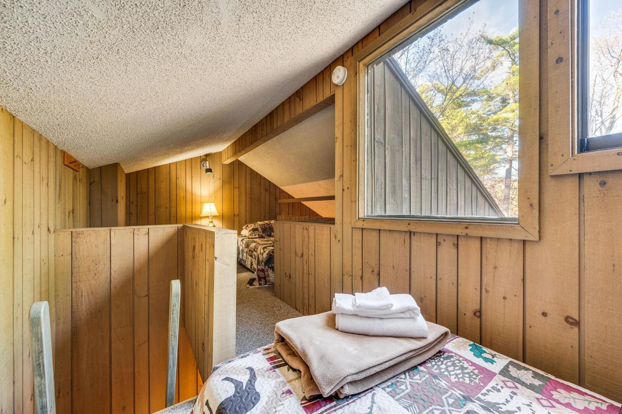All-Season Conway Condo With Gas Grill! North Conway Zewnętrze zdjęcie