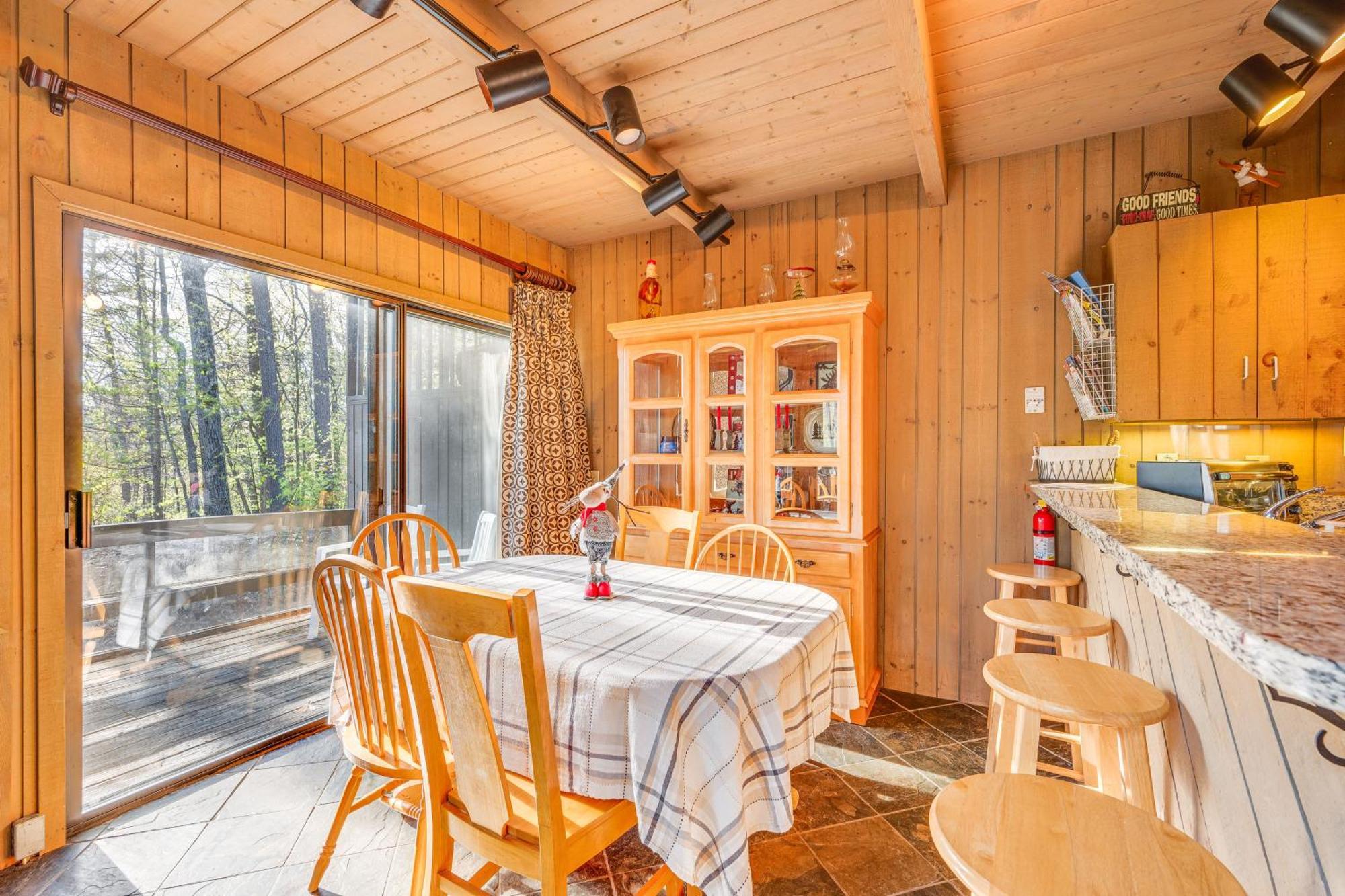 All-Season Conway Condo With Gas Grill! North Conway Zewnętrze zdjęcie